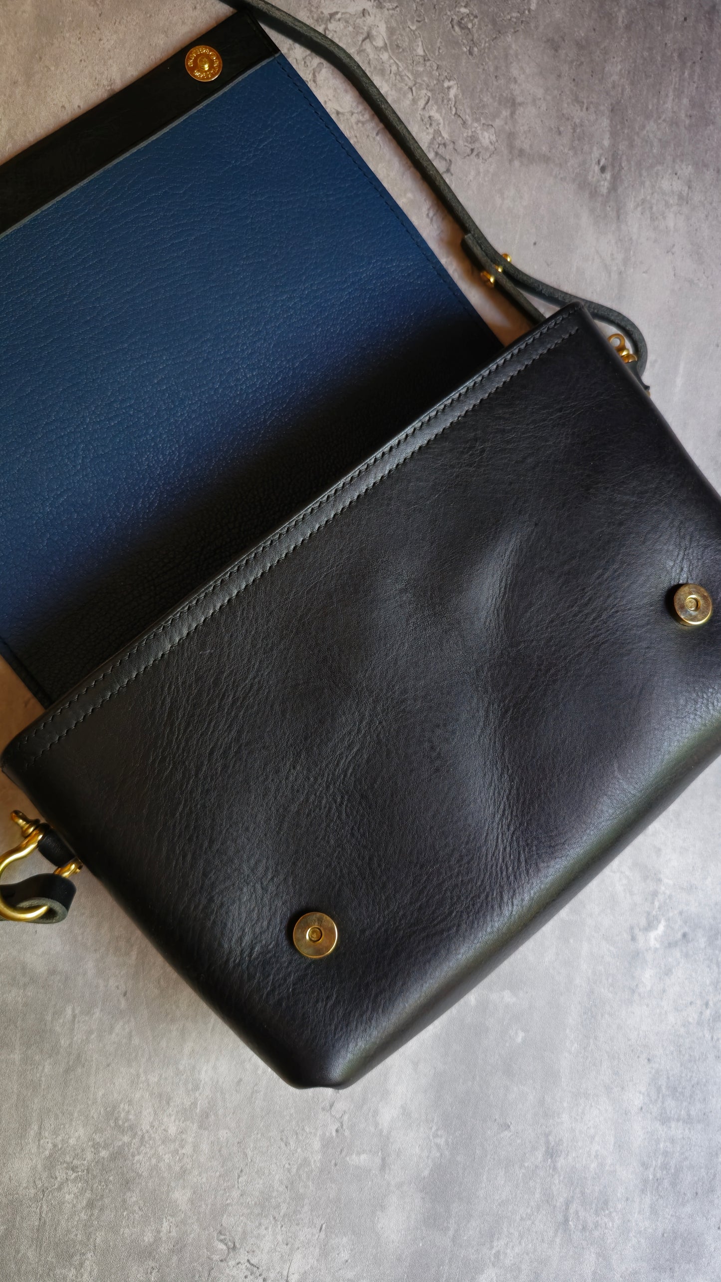 Christoph messenger bag | DIY | Pattern Pdf | Leather craft template