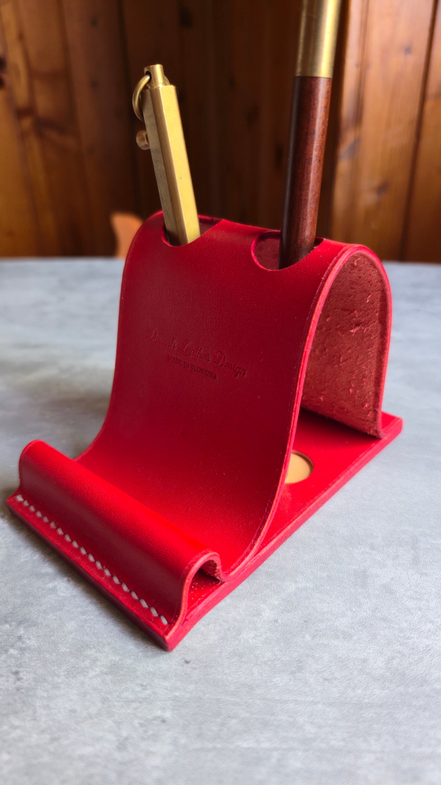 The office mate pens & phone holder - DIY - Pattern Pdf | Leather craft template | Multi use bag