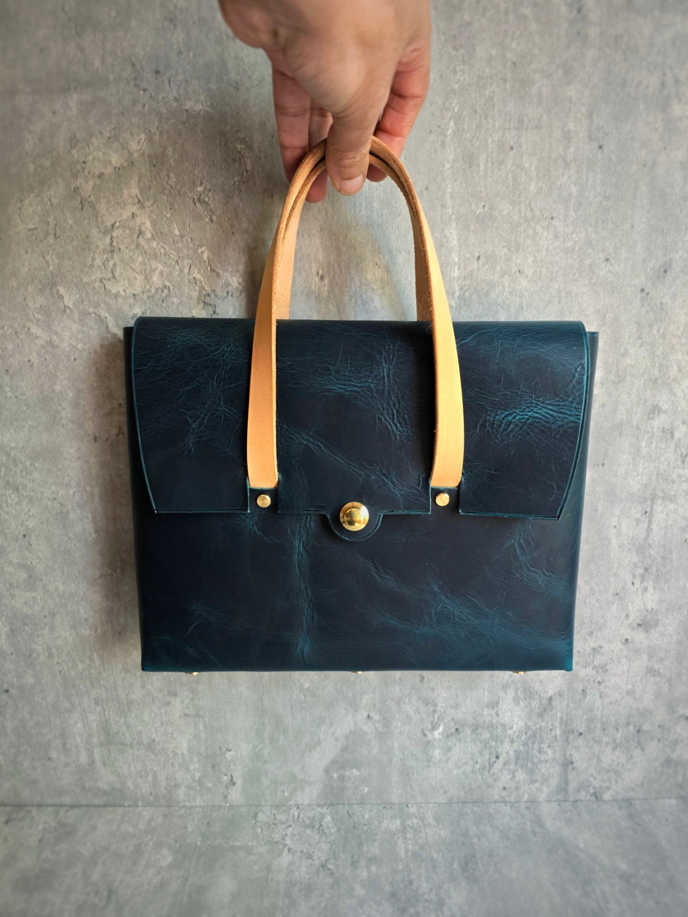 Alma Briefcase | Stitchless | DIY | Pattern Pdf | Leather craft template