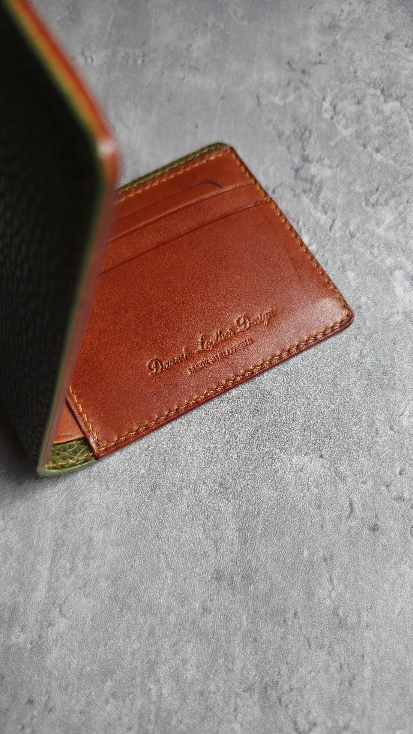 The Jarl Bi-fold | DIY | Pattern Pdf | Leather craft template