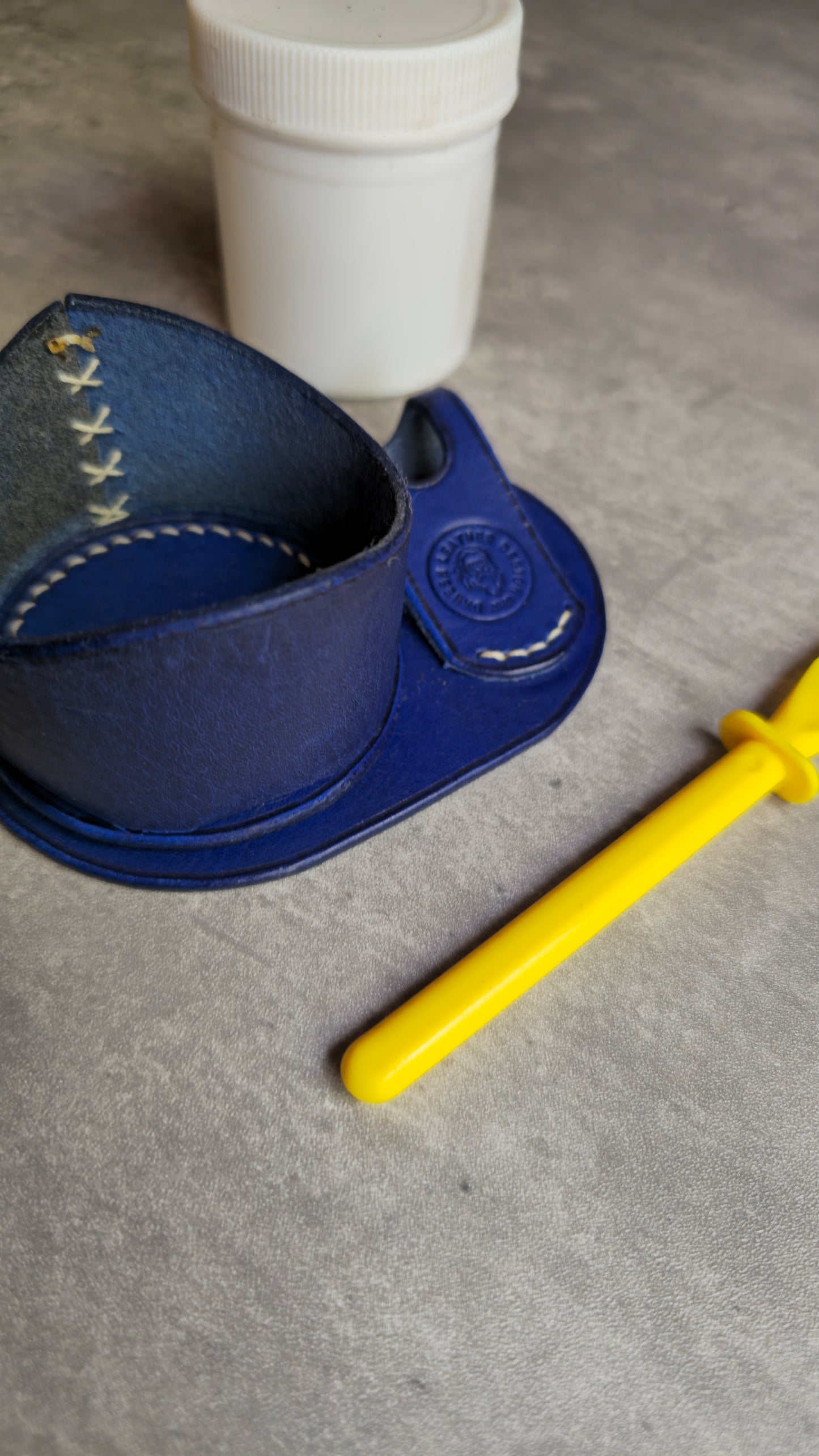 E.S glue station - Pattern Pdf | Leather craft template