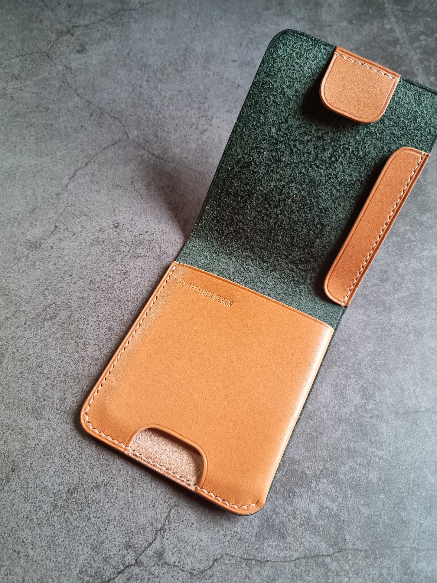 The Flap&tuck- minimal Bi-fold - Pattern Pdf