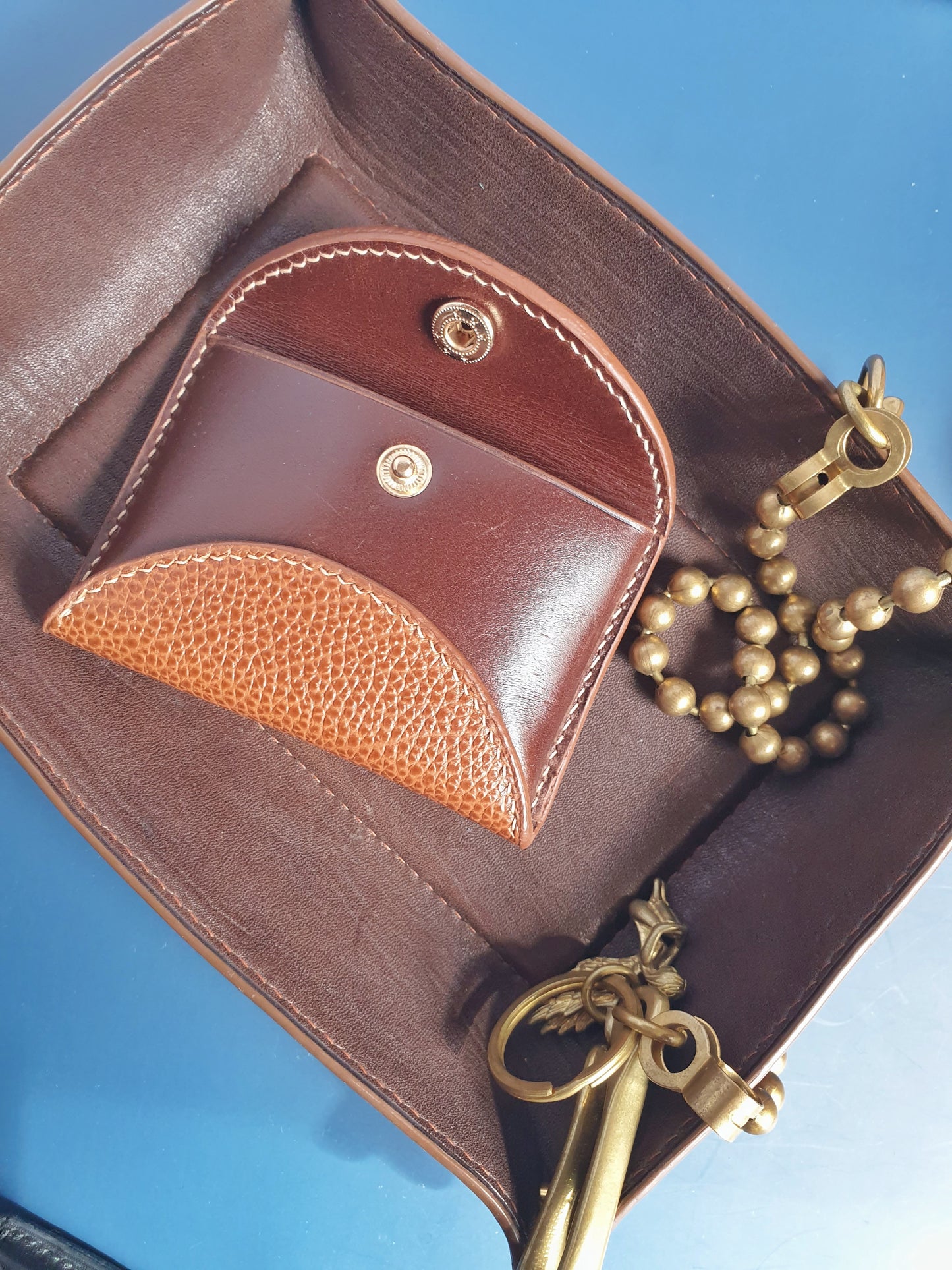 Nikko pouch