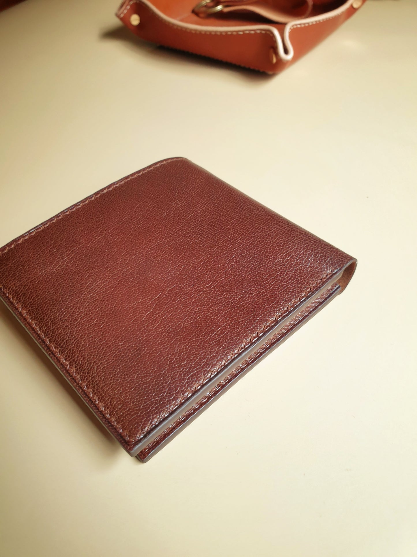 Classic bifold - chestnut