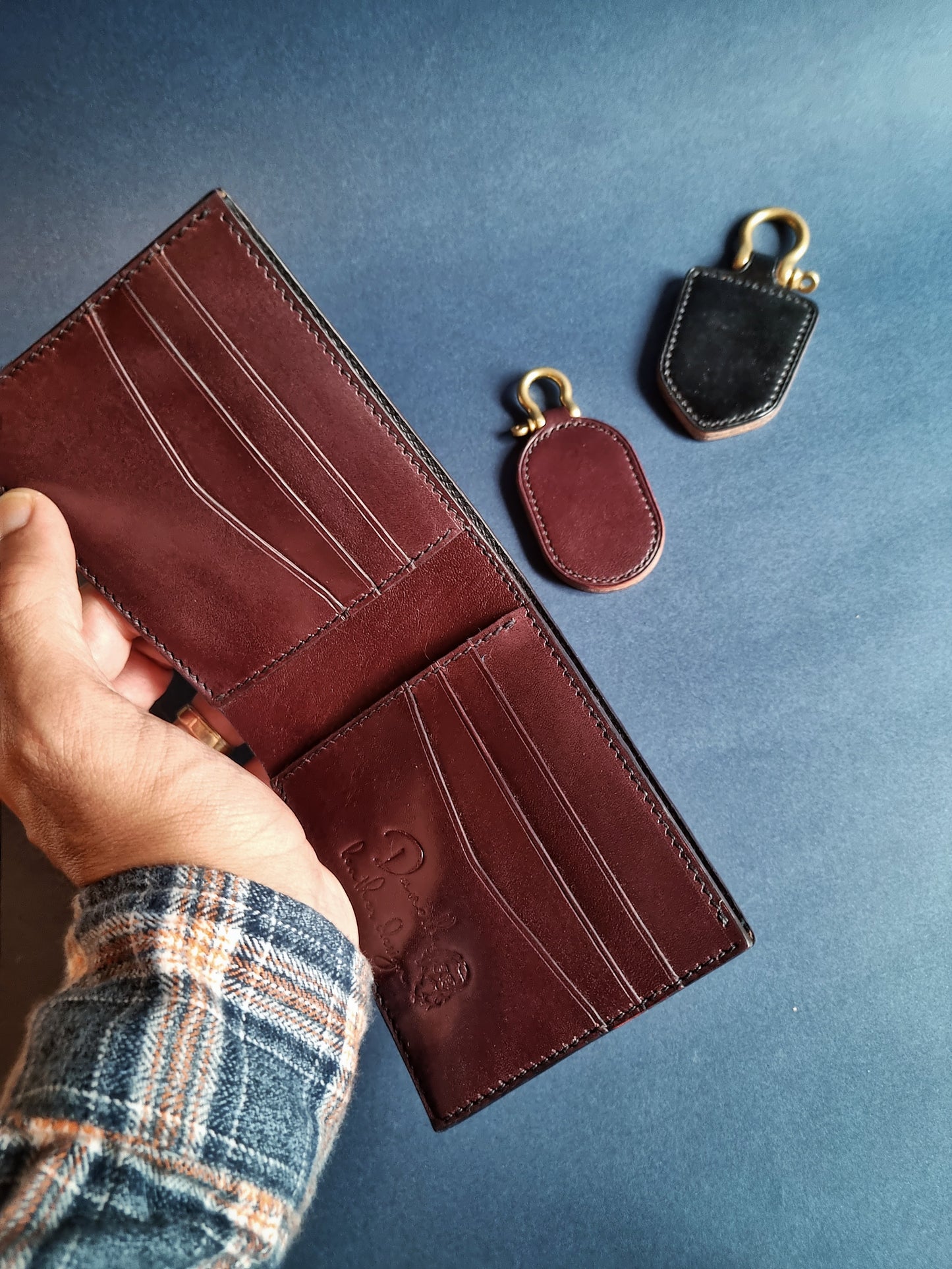 Classy Bi-fold - Bordeaux