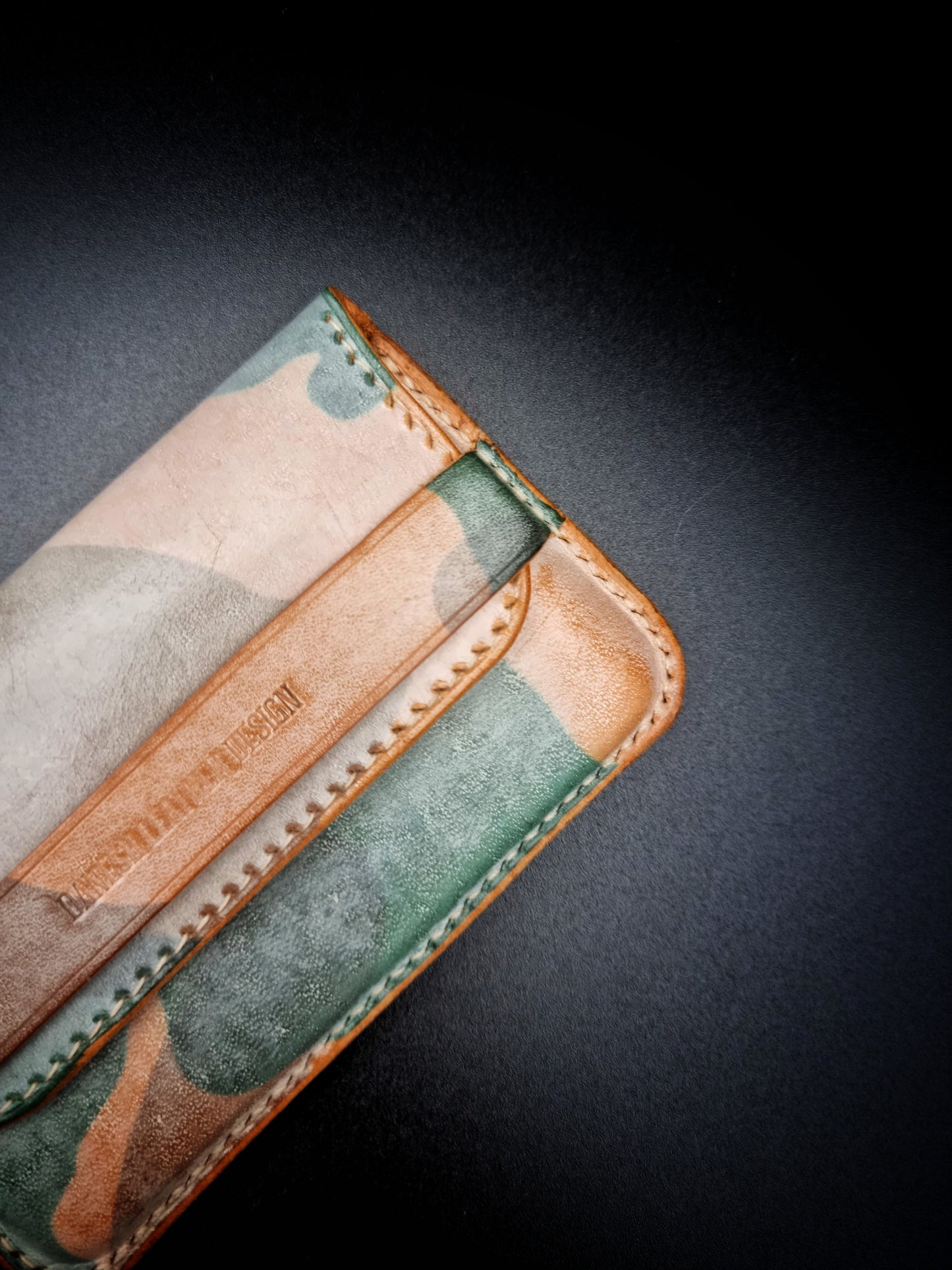 Minimalistic flap wallet - Maine - Autumn22