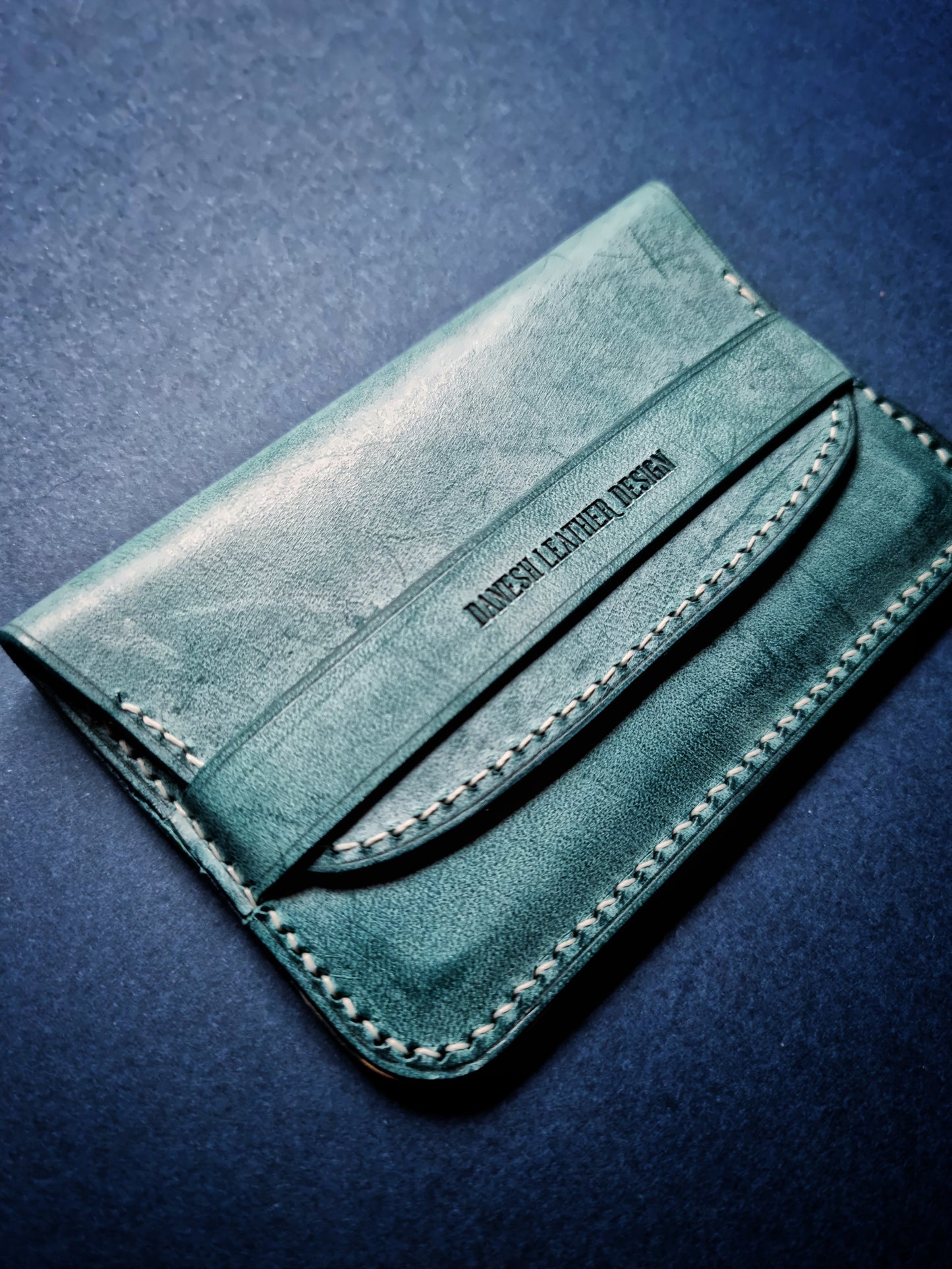 Minimalistic flap wallet - Maine - Autumn22