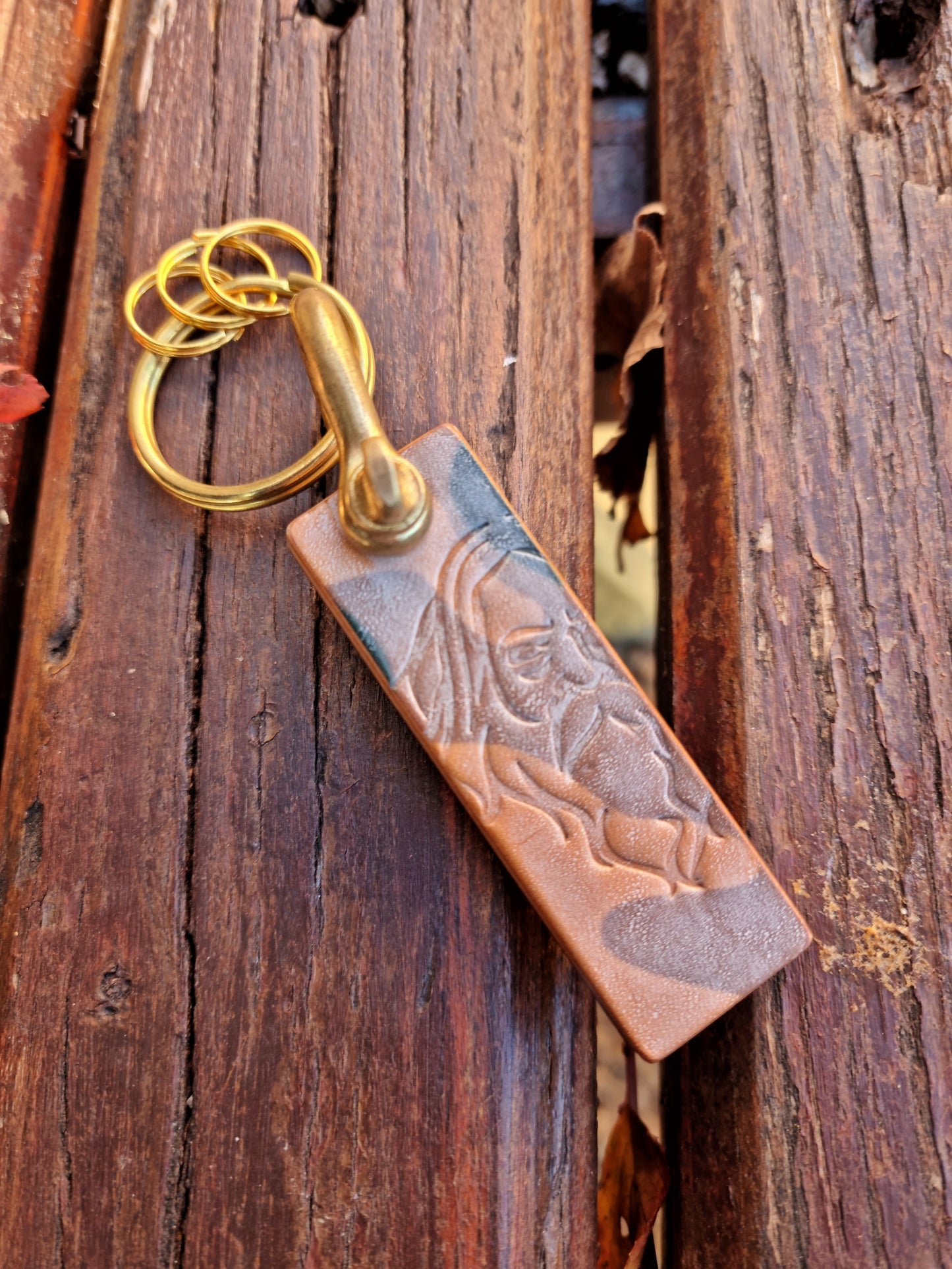 Leather&Brass key fob - Dld logo