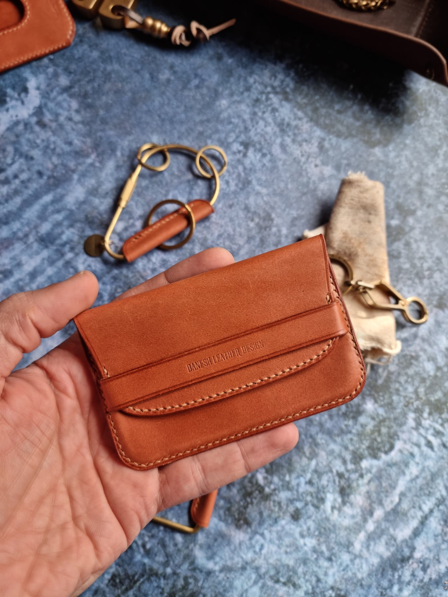 Minimalistic flap wallet - Maine - Autumn22