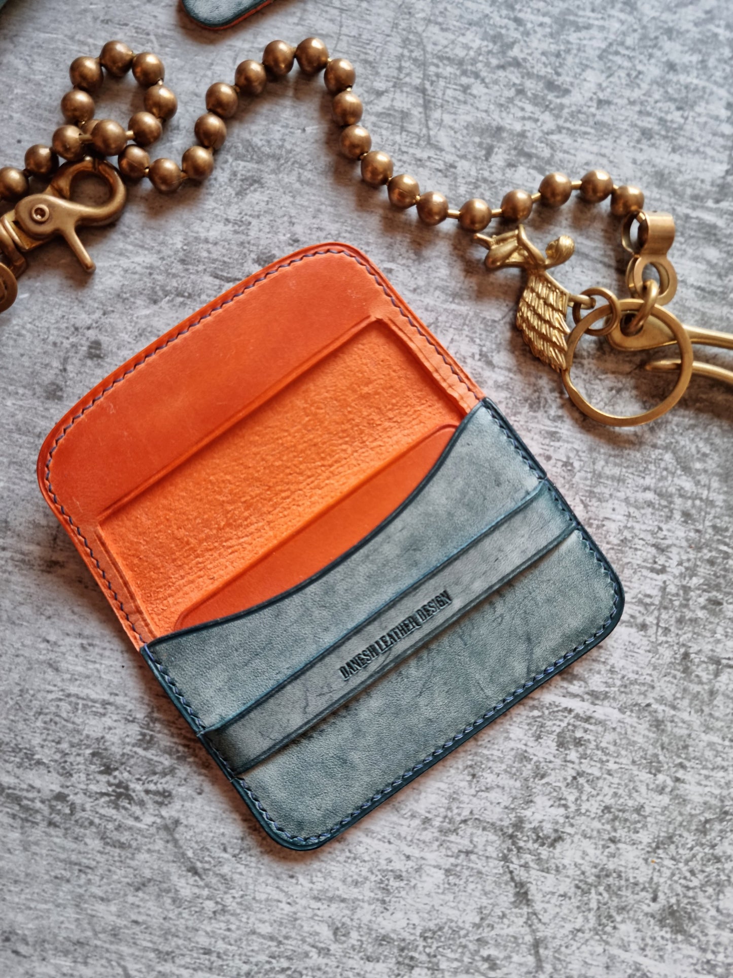 Minimalistic flap wallet - Maine - Autumn22
