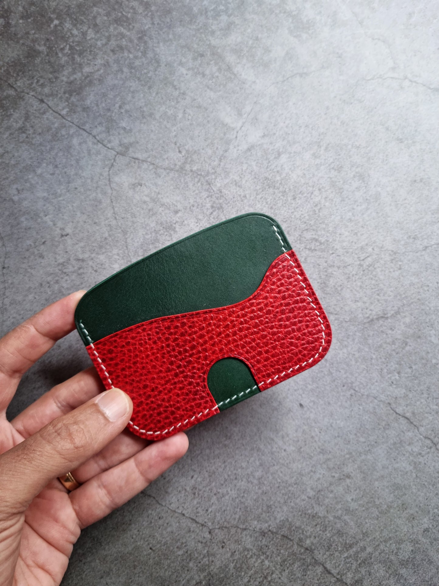 Valburg Card Holder - Summer22