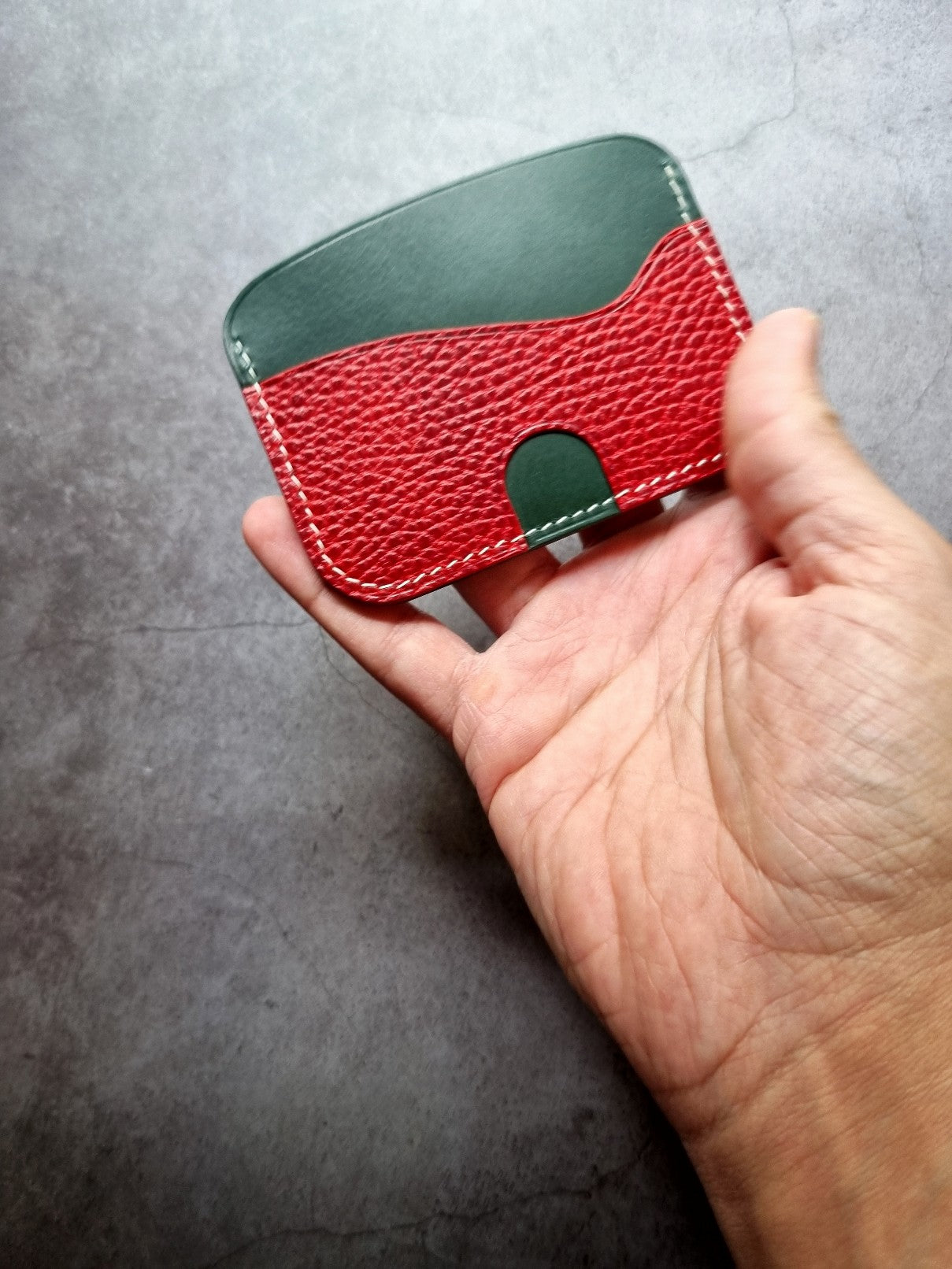 Valburg Card Holder - Summer22