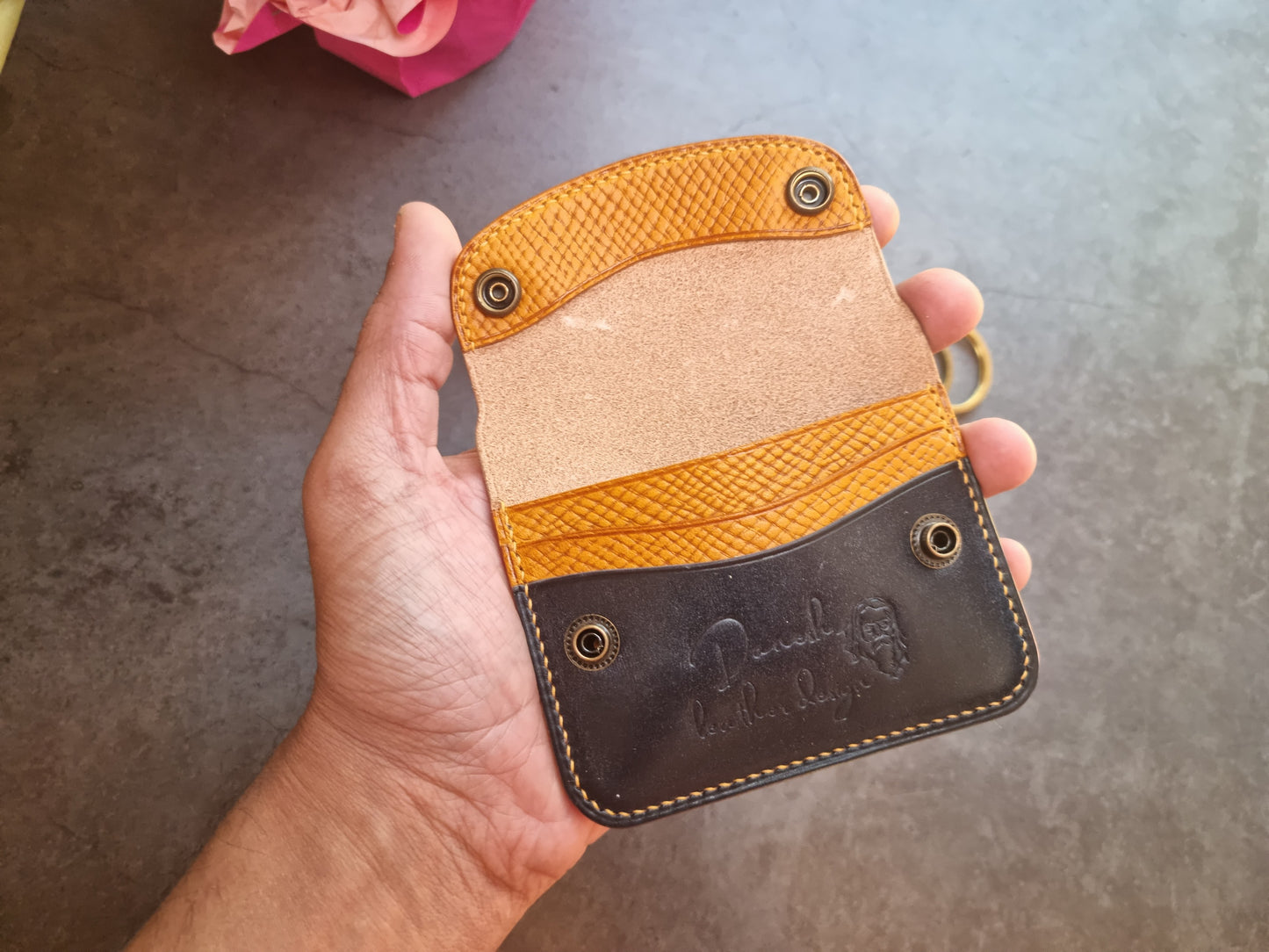 De Goya wallet | Leather flap wallet | Autumn22