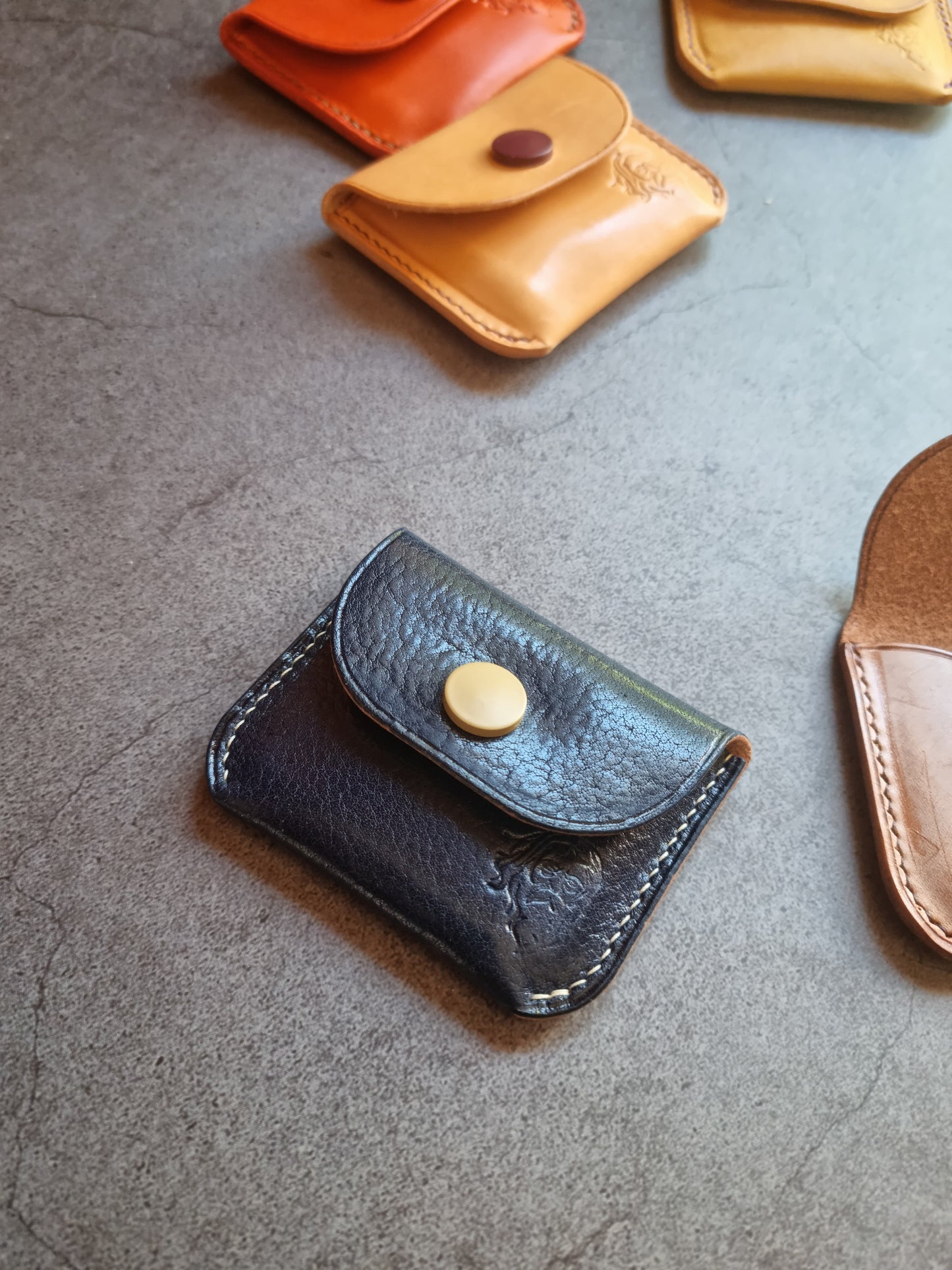Magellan coin case | Autumn22