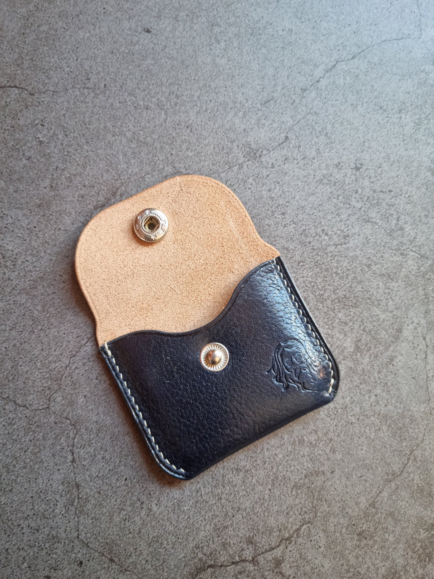 Magellan coin case | Autumn22