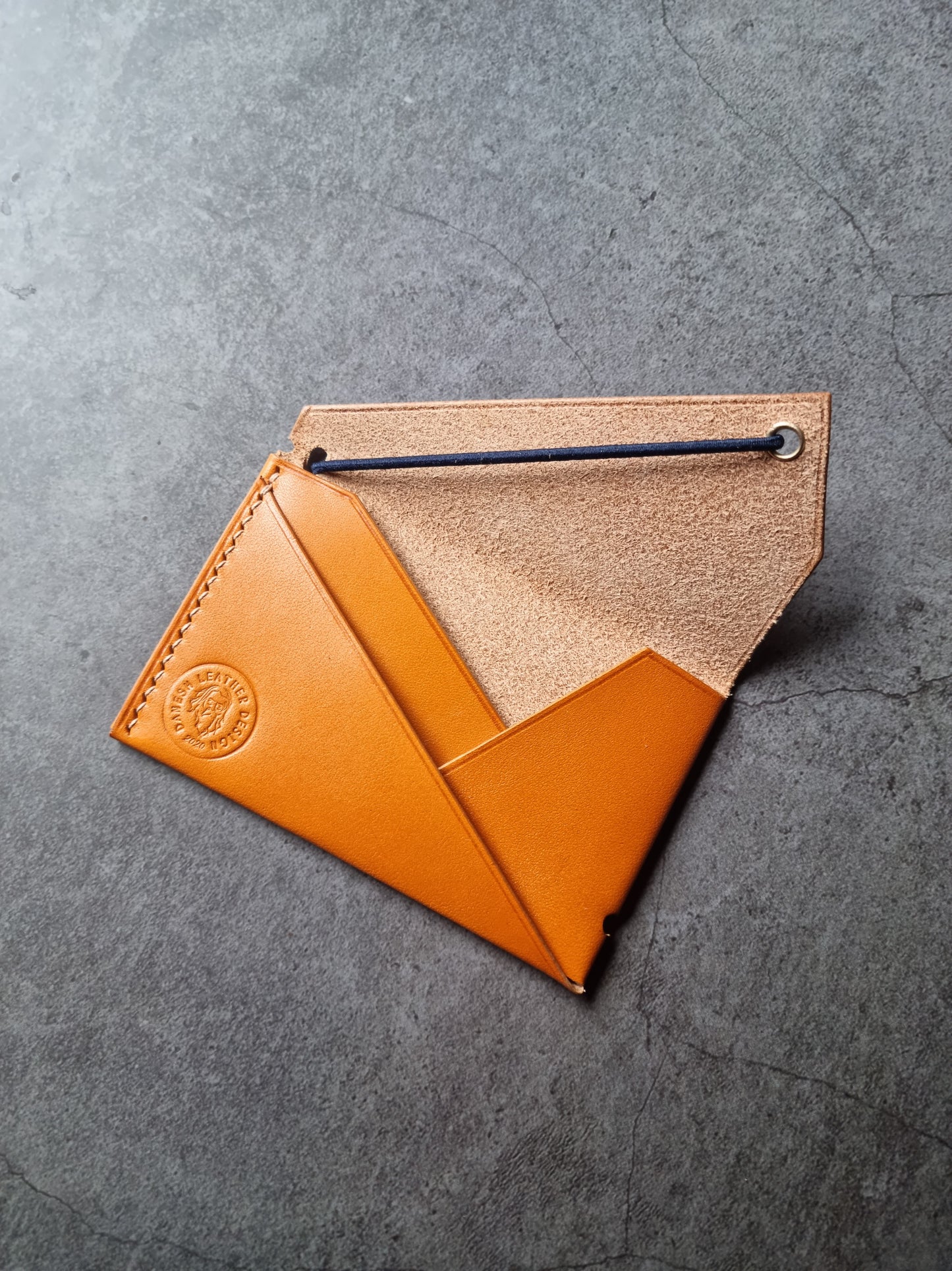 The FÁLKI Wallet | Minimalistic | Card holder
