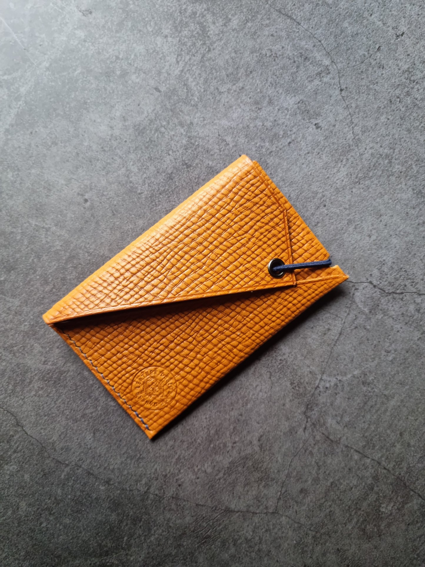 The FÁLKI Wallet | Minimalistic | Card holder