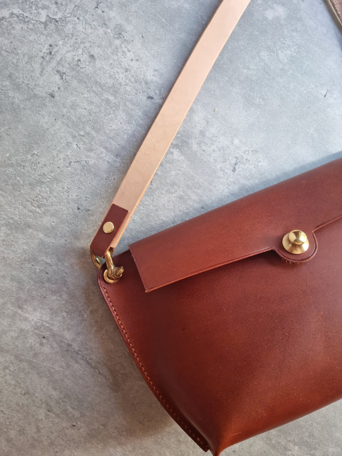 The Young Mi shoulder bag | DIY | Pattern Pdf | Leather craft template