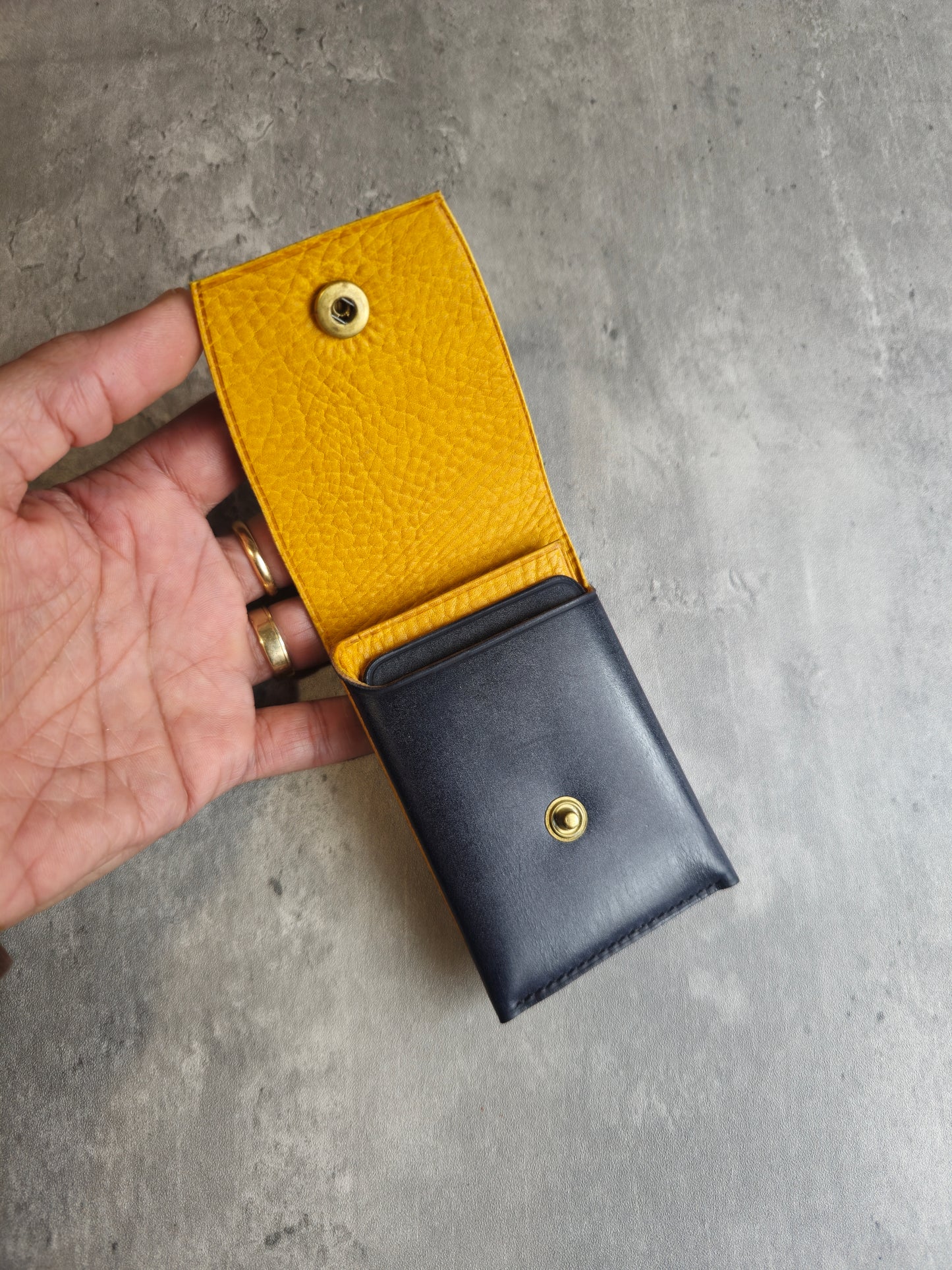 Easter egg - Magnus wallet | DIY | Pattern Pdf | Leather craft template