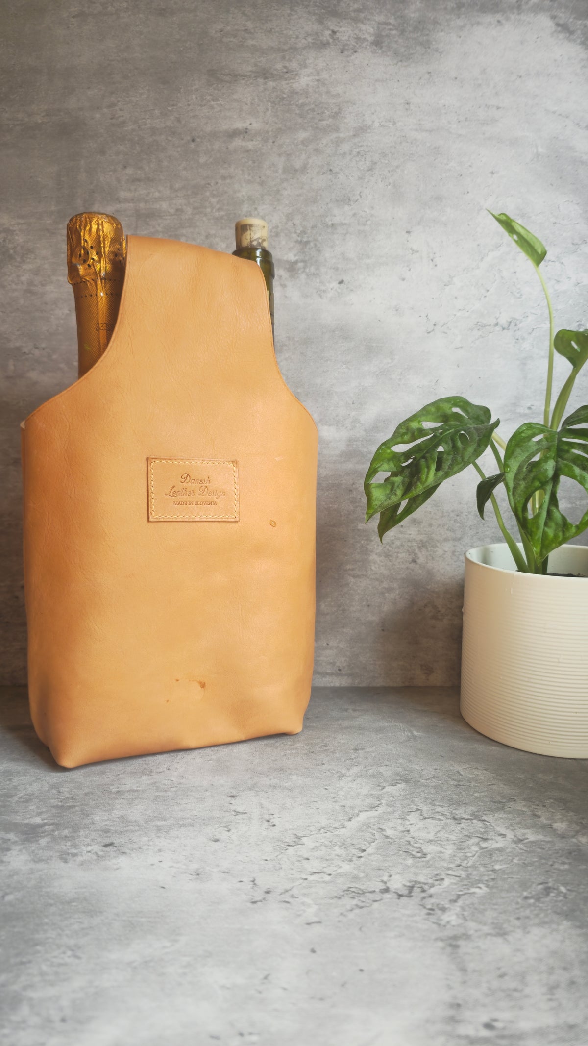 Beaujolais wine tote - DIY - Pattern Pdf | Leather craft template