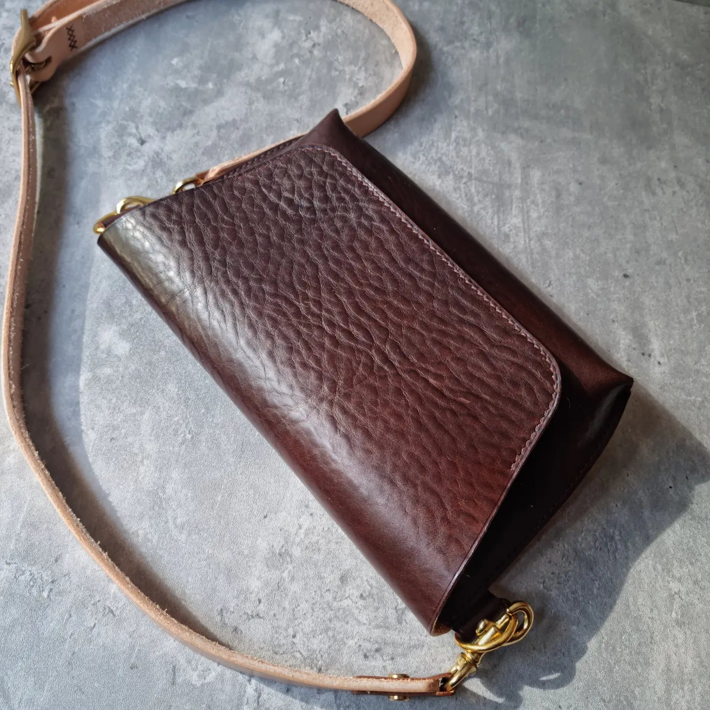 The a loculi waist - sling bag | DIY | Pattern Pdf | Leather craft template