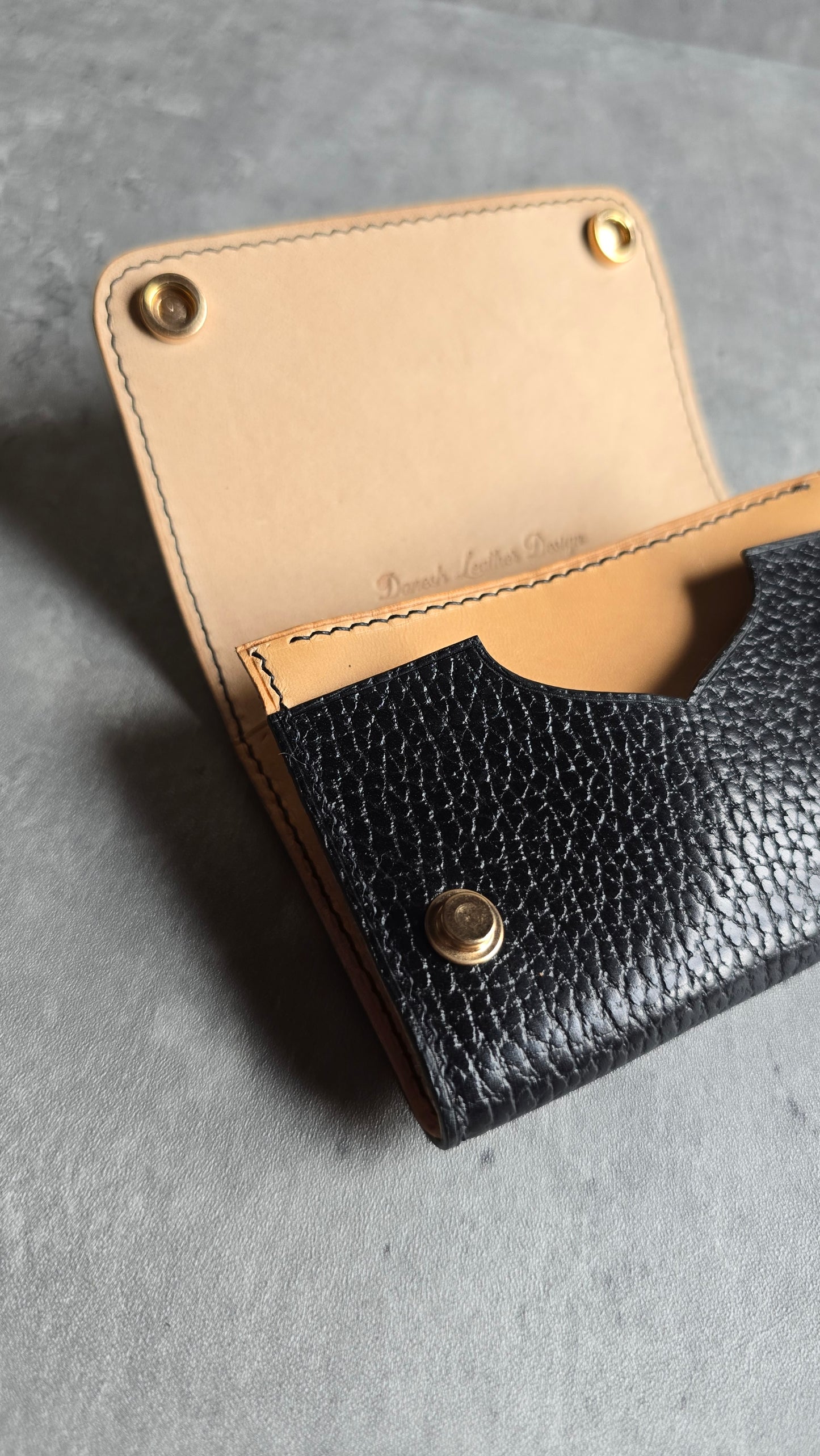 The Königsgold Wallet/Purse - DIY - Pattern Pdf | Leather craft template