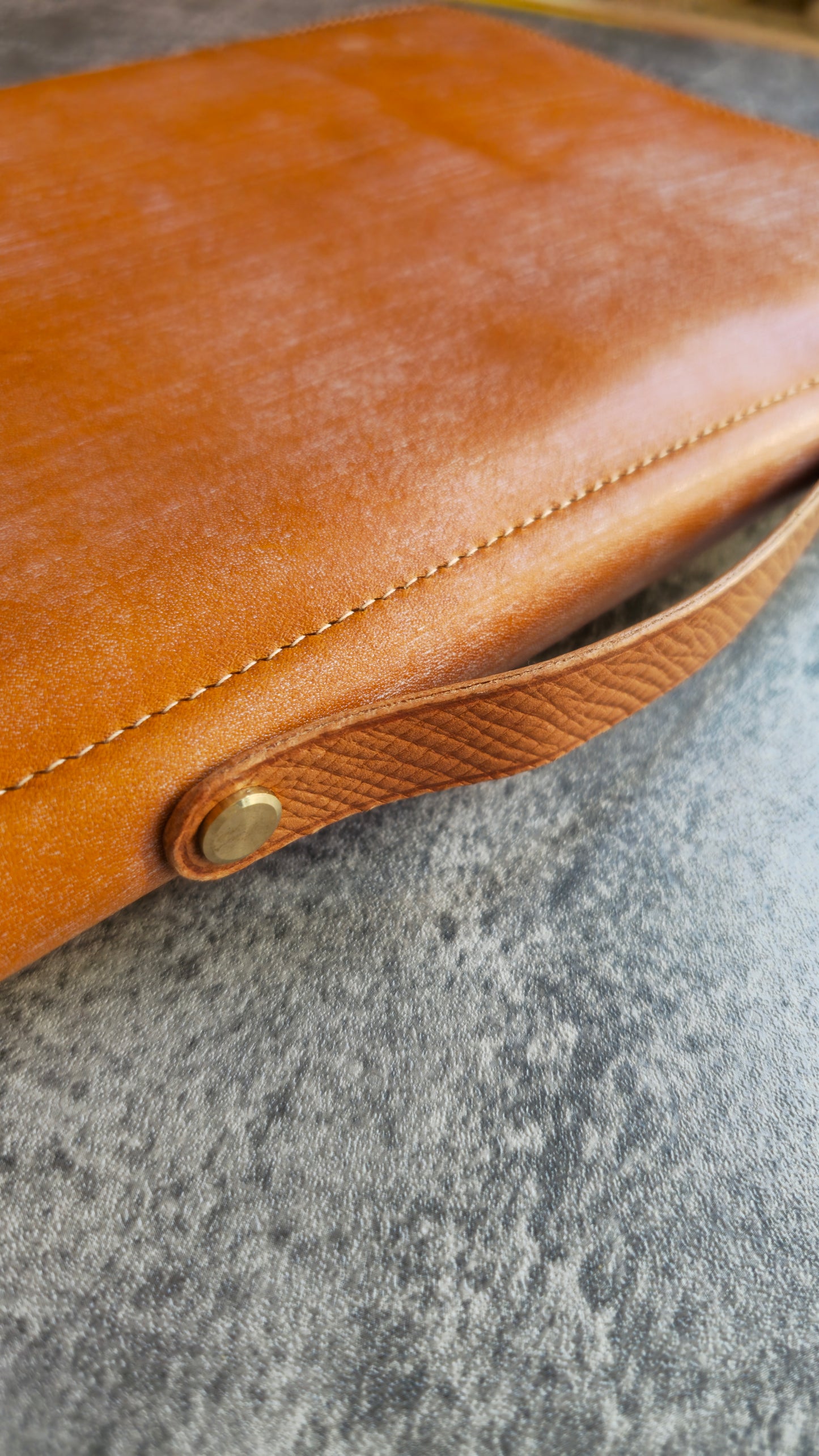 iPad travel attaché - DIY - Pattern Pdf | Leather craft template