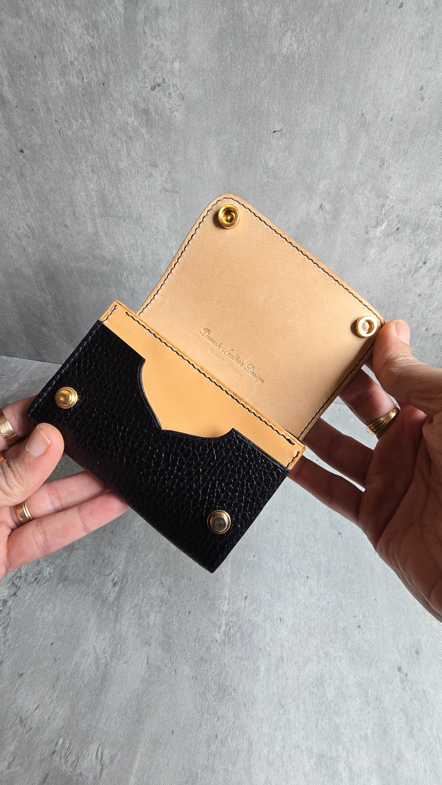 The Königsgold Wallet/Purse - DIY - Pattern Pdf | Leather craft template