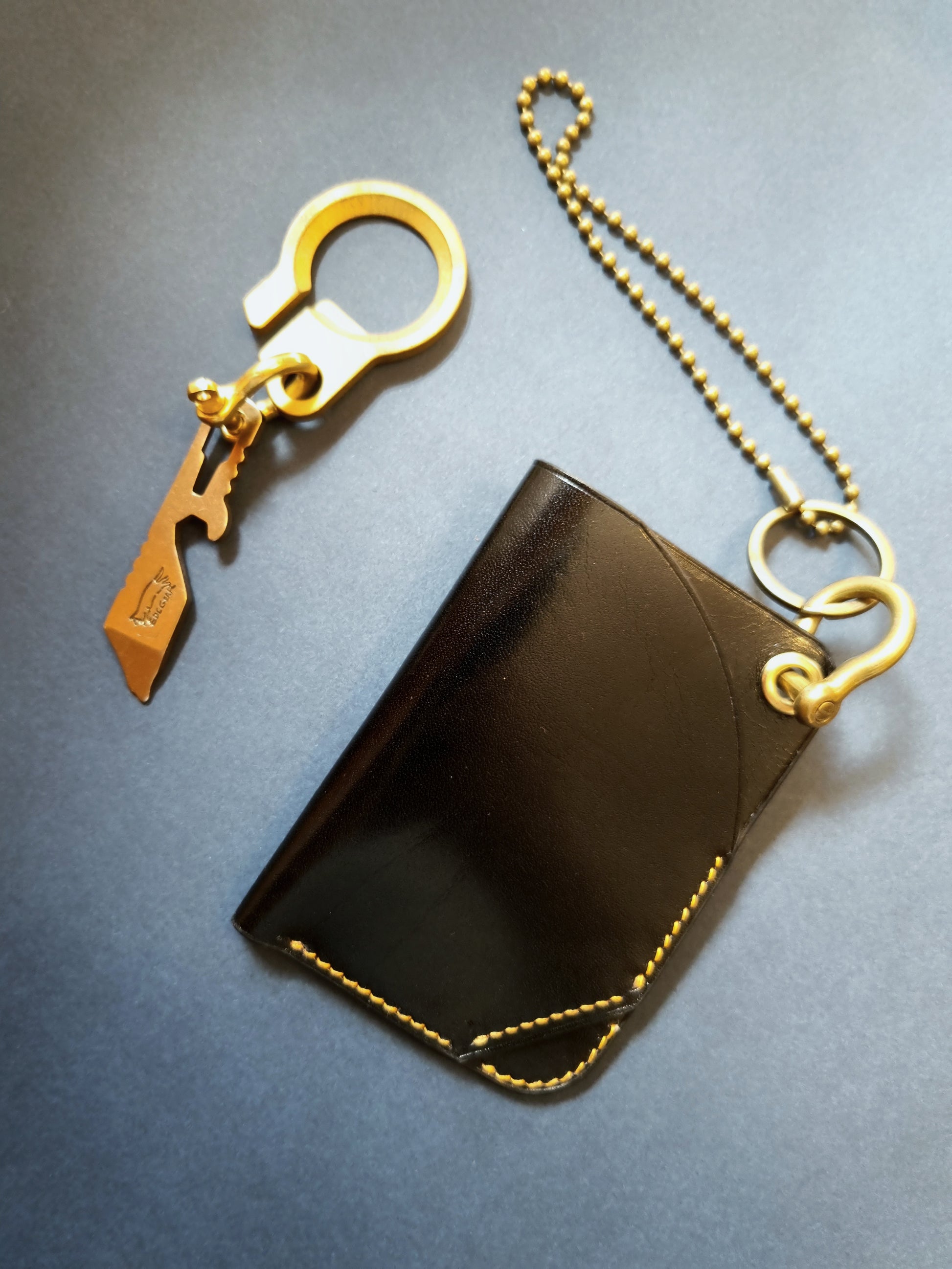 capri 2.0 minimal wallet black
