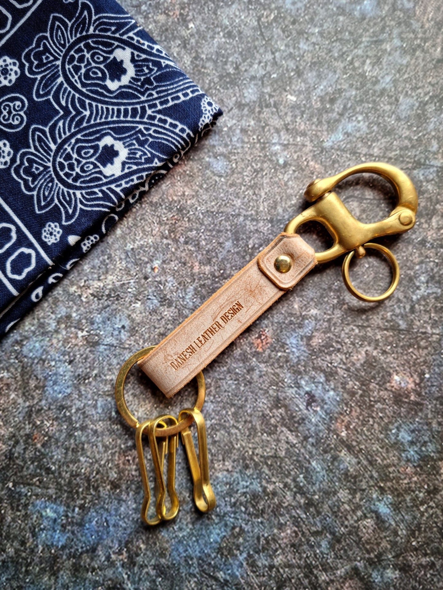 Leather&Brass navy key fob
