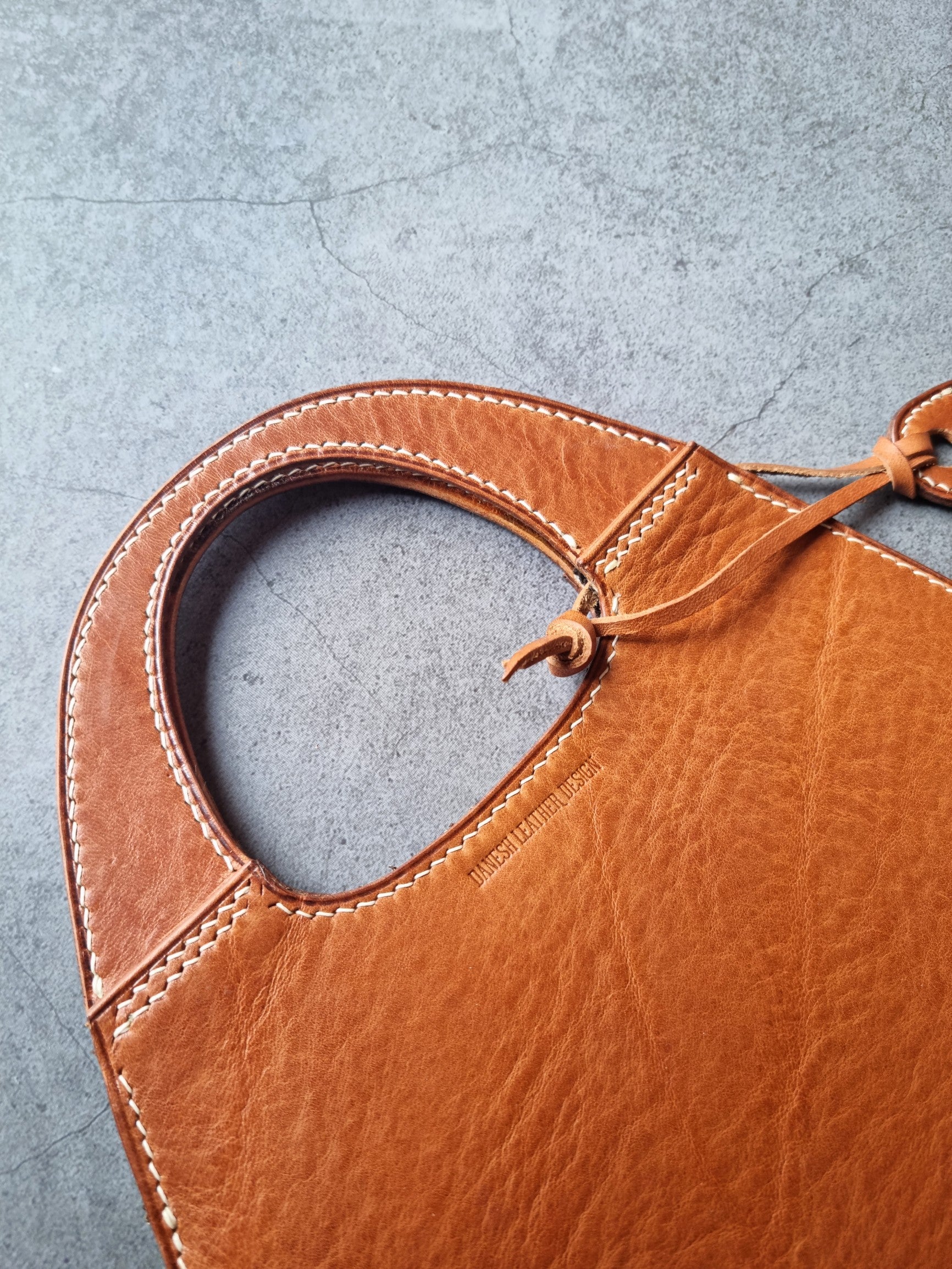 Louis Vuitton, Bags, Copy Louis Vuitton Tan Leather Logo Strap Keeper Mz